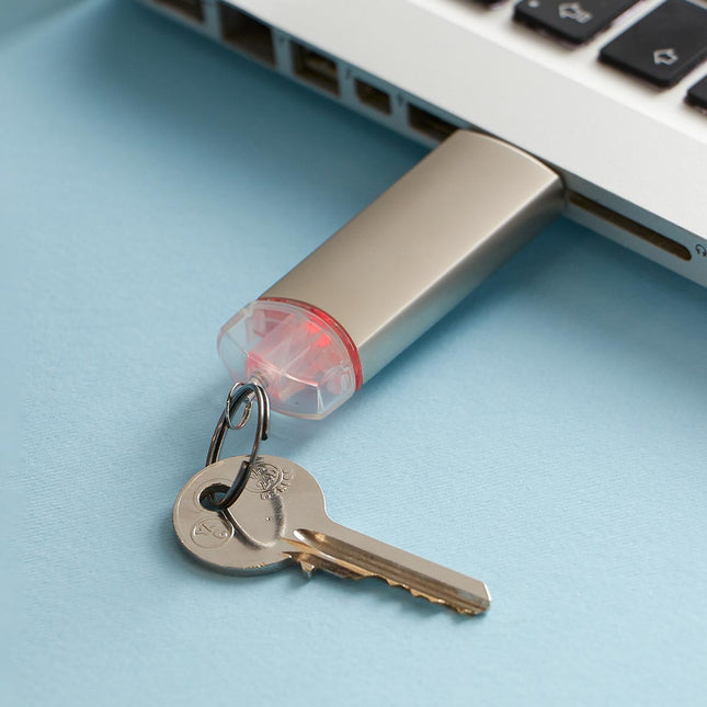 USB MONTBUI 16 GB