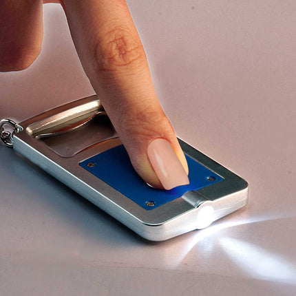 LLAVERO DESTAPADOR CON LUZ STADIUM