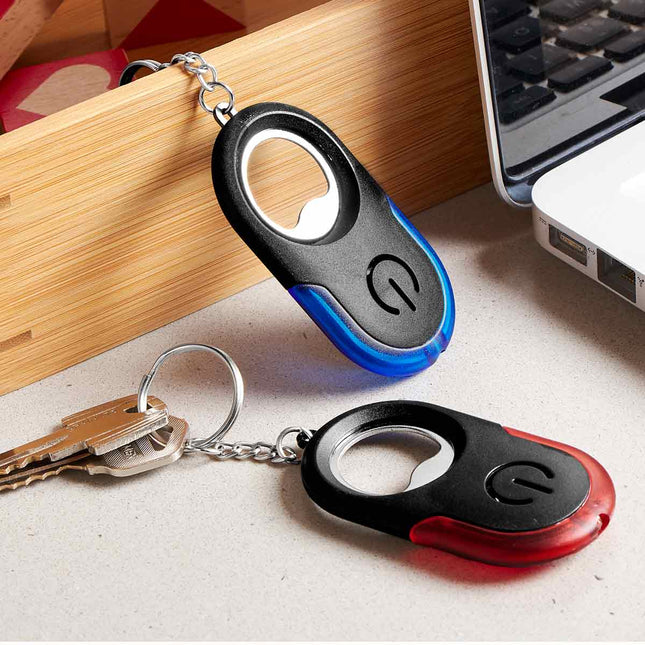 LLAVERO DESTAPADOR CON LUZ KAZAN