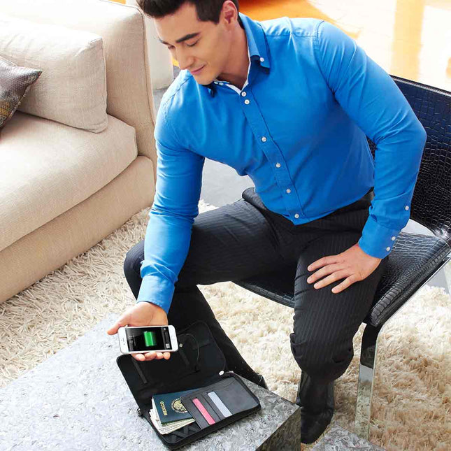 PORTA PASAPORTE CARGADOR REIS